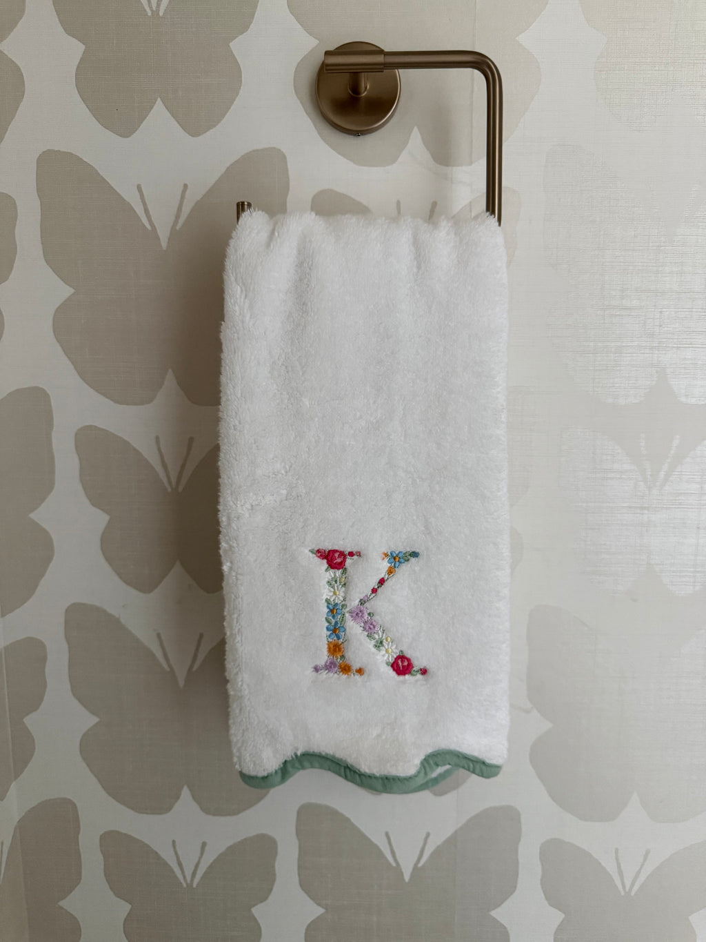 Scalloped Hand Towels